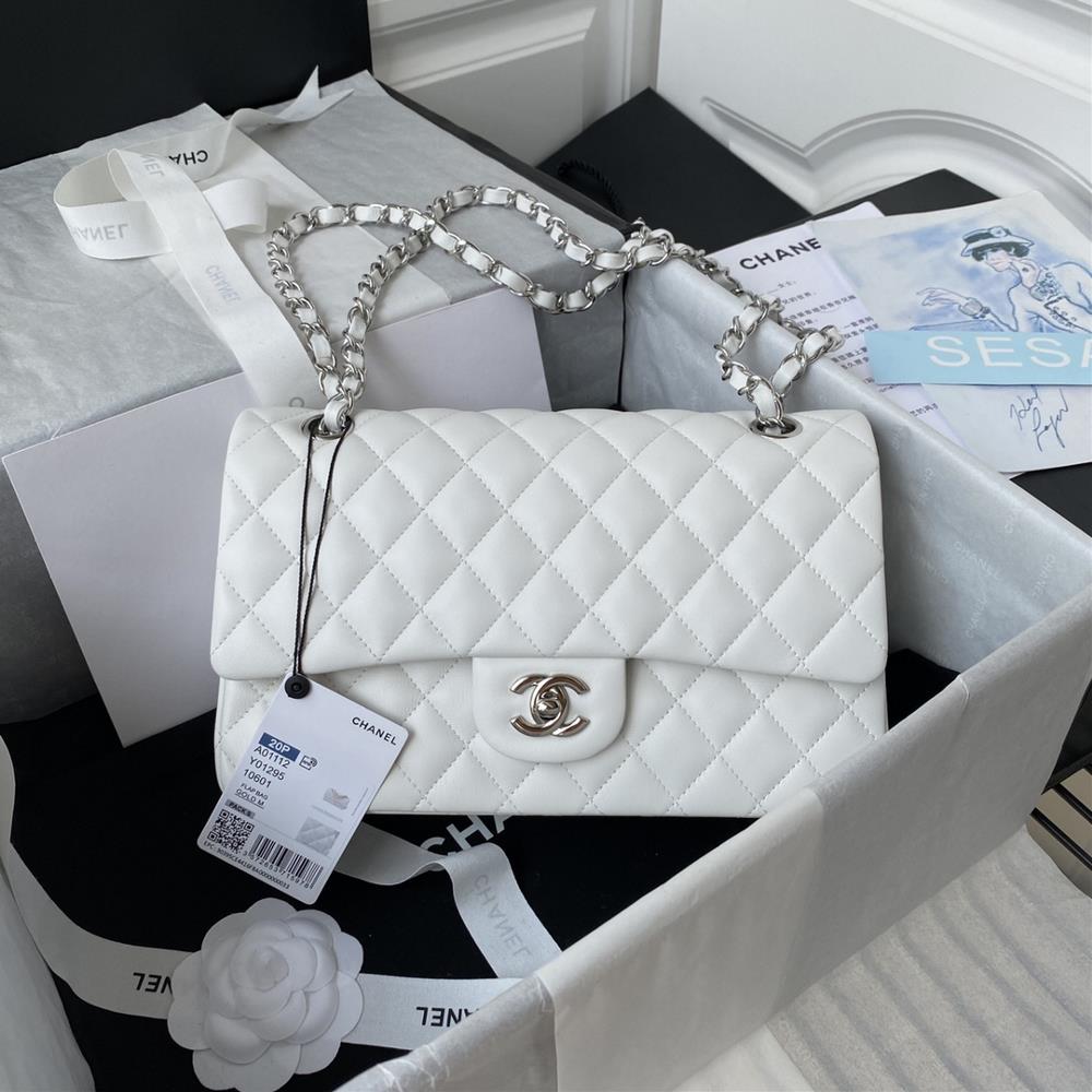 White French highend customized product Chanel Classic Flap Bag  A01112   Interpreting Chanels classic style elegant minimalist and exquisite cou