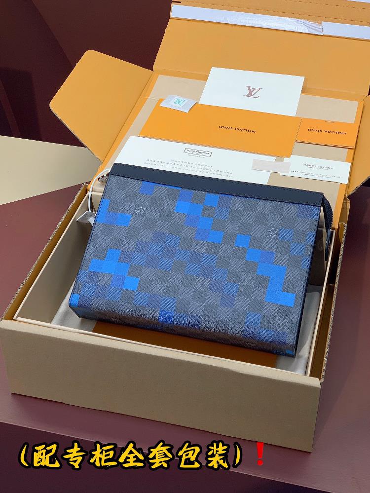 Upgraded version N60174 blue mosaicDamier Graphite   Compact versatile and fashionable this Pochette Voyage MM features the latest pixel patterned