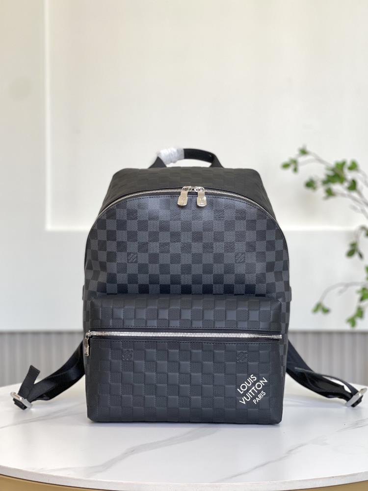 N4043630 x 40 x 20 centimetersLength x height x widthDamier Infini cowhide and Damier Graphite coated canvasCowhide leather trimFabric liningMetal par