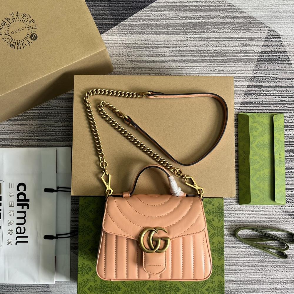 Equipped with a complete set of packaging the GG Marmont series handbag has become a brand symbol with its highly recognizable quilted surface and