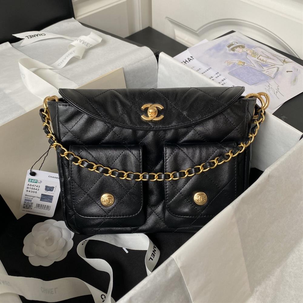 Chanel AS4743s Popular Style Comes with 24p Hobo Hip Pi Postman Bag Made of Cowhide Lightweight Retro Soft Super Fashionable Fashionable Practi