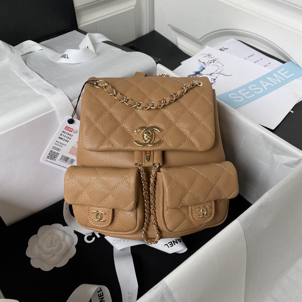 Chanel23P is a super popular double backpack which is very small in size and similar to the old Duma The color scheme is undoubtedly a premium one