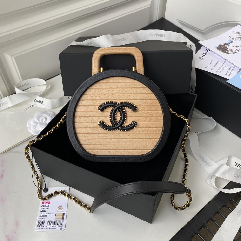 0 round box shipped for early spring 2022 new collectors collection AS2928 size 1721cmThis limited edition wooden box bag is truly beautiful in its