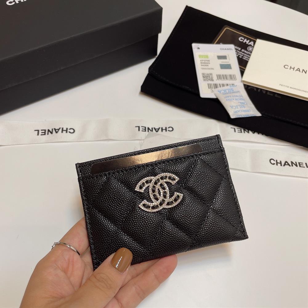 Upgraded spot stock Ohanel 22 SpringSummer series water diamond buckle with fine ball pattern and cowhide thin sheet card bag beautiful and crying