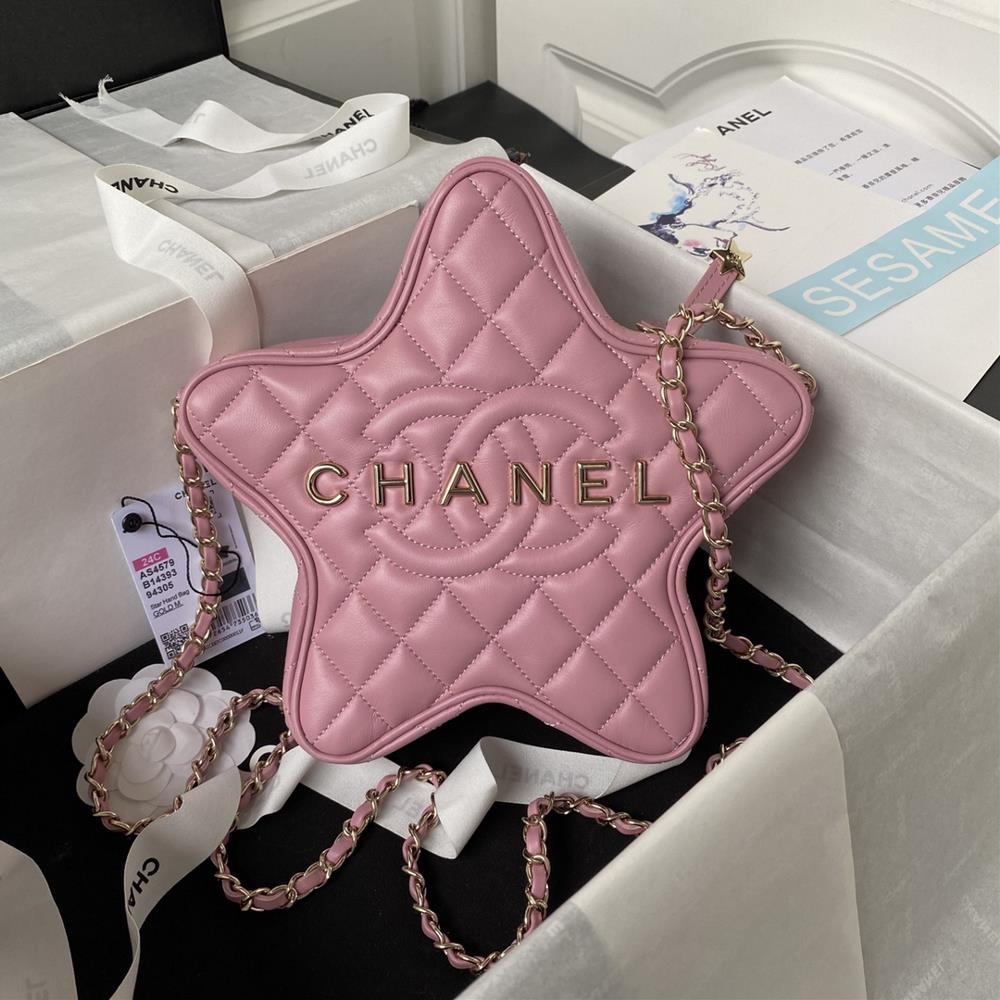 Chanel24Cs bag win thoroughlys fivestar bag AS4579To echo the moving and emotional appeal of Los Angeles and perfectly present the everchanging a