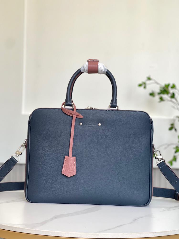 580 does not come with packaging brand new no quality issues confirmed style no return or exchangeM54380   Size 38x29x8cm  professional luxury fa