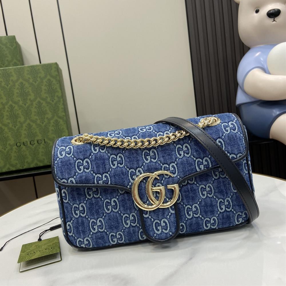 The new GG Marmont series denim small shoulder backpack This item is from the Gucci Lido collection inspired by the summer vibe and beach clubs on t