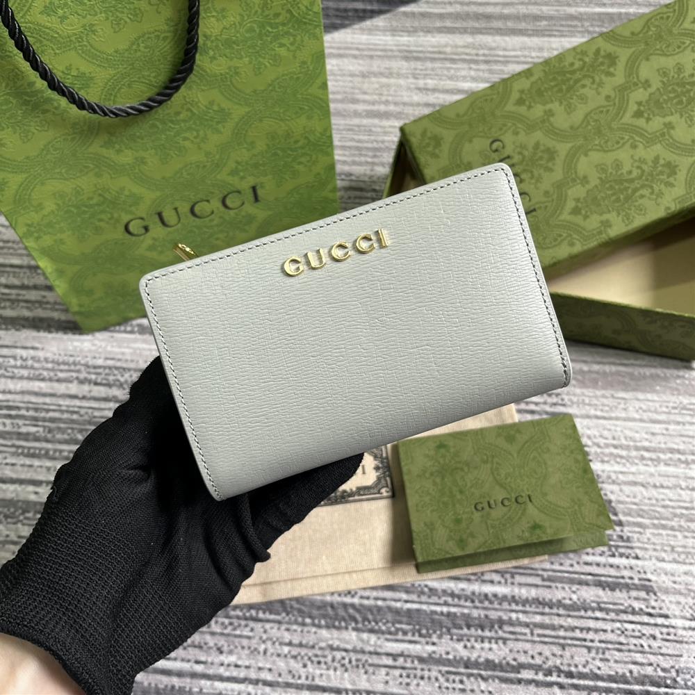 The complete set of packaging classic works and designs will be refreshed through Guccis perspective every season showcasing excellent quality wit