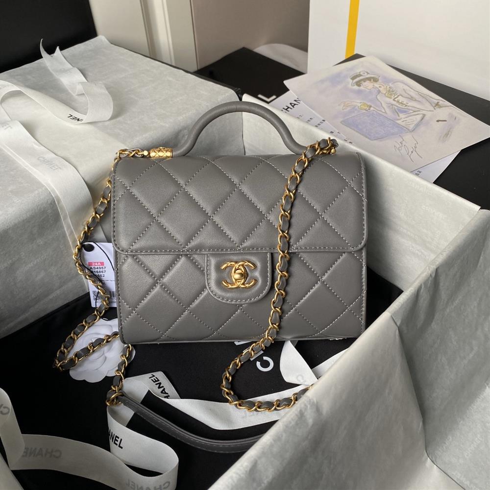 The Chanel24A Advanced Handicraft Workshop series AS4957 bag features a perfect balance between modern and classic design with sheepskin and metal It