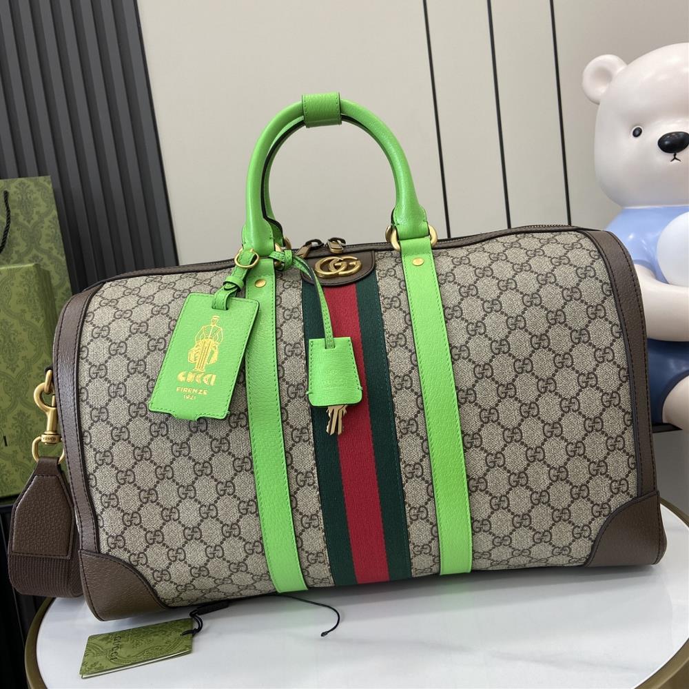 The new Gucci Savoy series medium size travel bag This item is from the Gucci Lido collection inspired by the summer vibe and beach clubs on the Ita