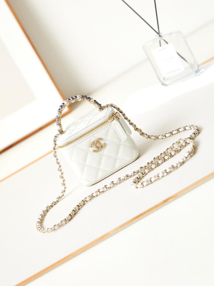 24P limited edition pearl handle long box bag with makeup slanted cross bag matched with pearl handle calf leather frosted metal hardware the handle