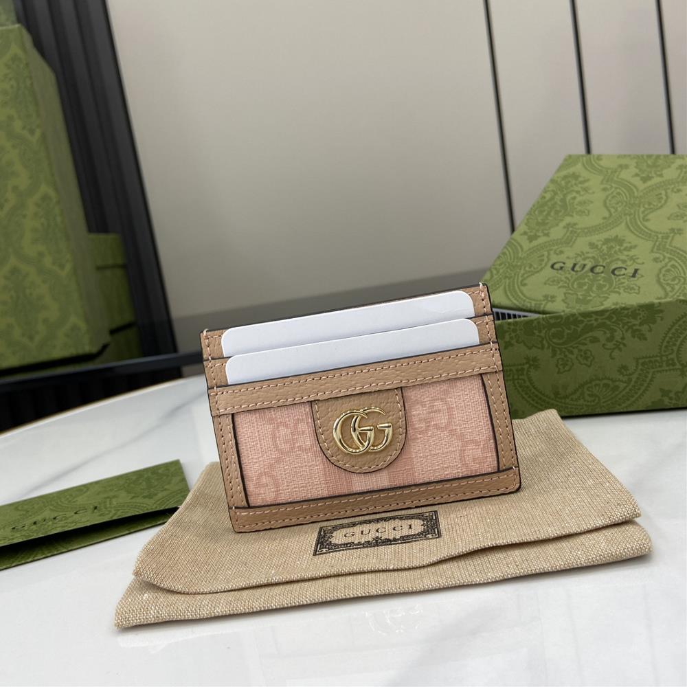 New GG Ophidia series GG card holder GG Supreme canvas interprets Guccis small leather goods collection achieving a classic style This Ophidia ser