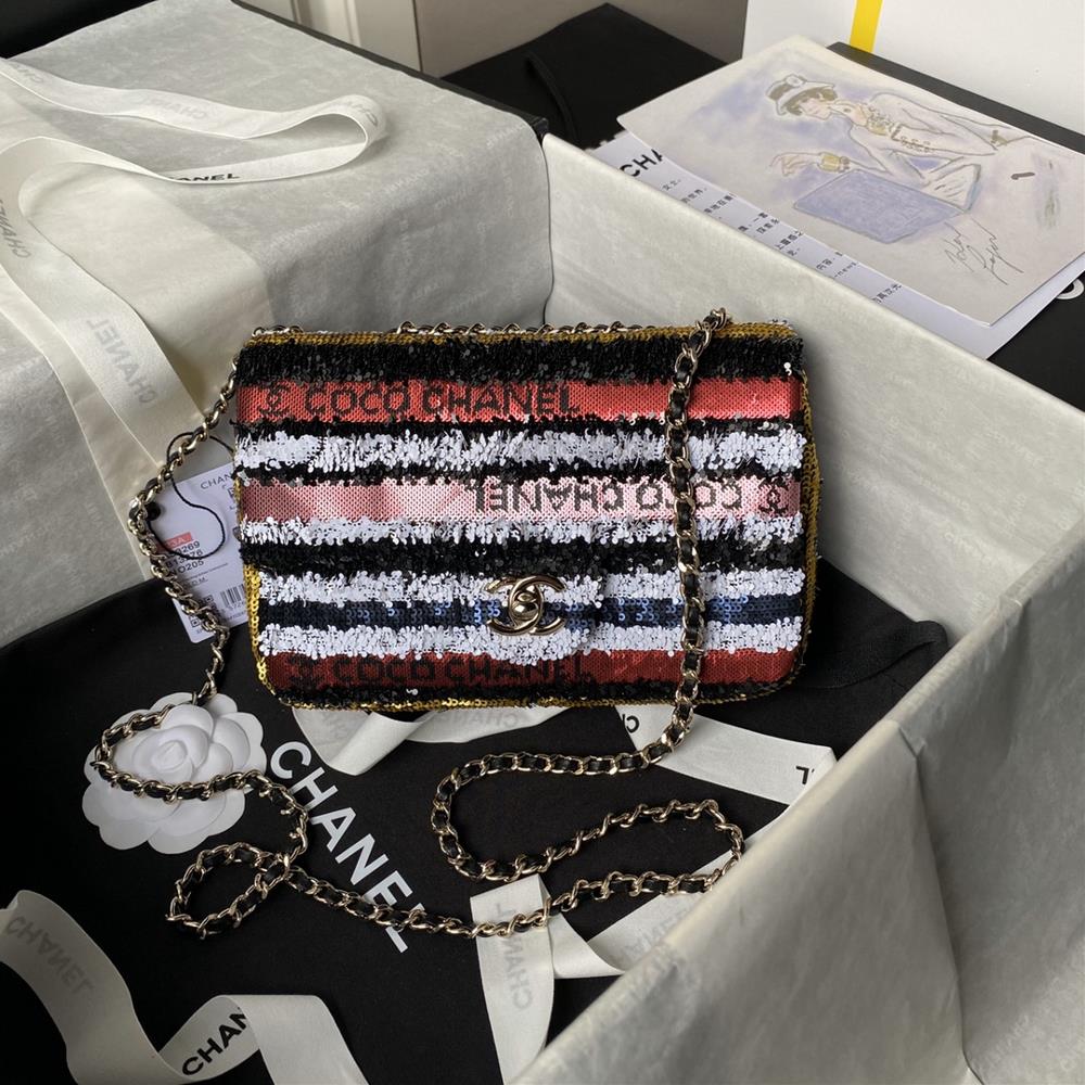 Chanel 24A runway AS3269 sequin stripe CFColorful letter sequins embroidered with each other shining brightly not only on the bag but also on the art