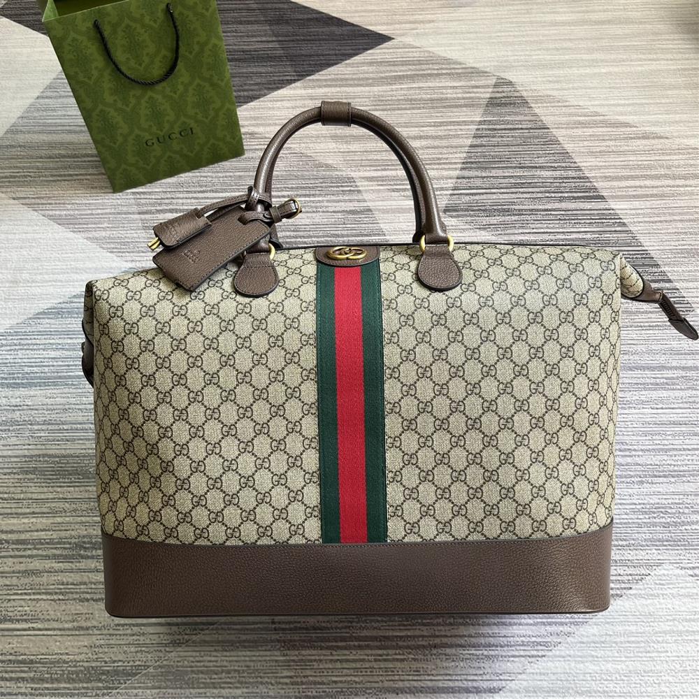 Comes with a green gift bag GG DUFFLE BAG at the counter Since its introduction the network stripe has been one of the most symbolic codes in the