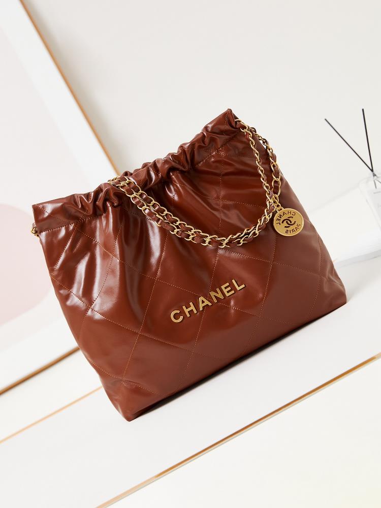 24A SpringSummer Hot 22 Bag Shopping Bag is the hottest and most worthwhile collection to buy this season Its name is 22 bag and anything named aft