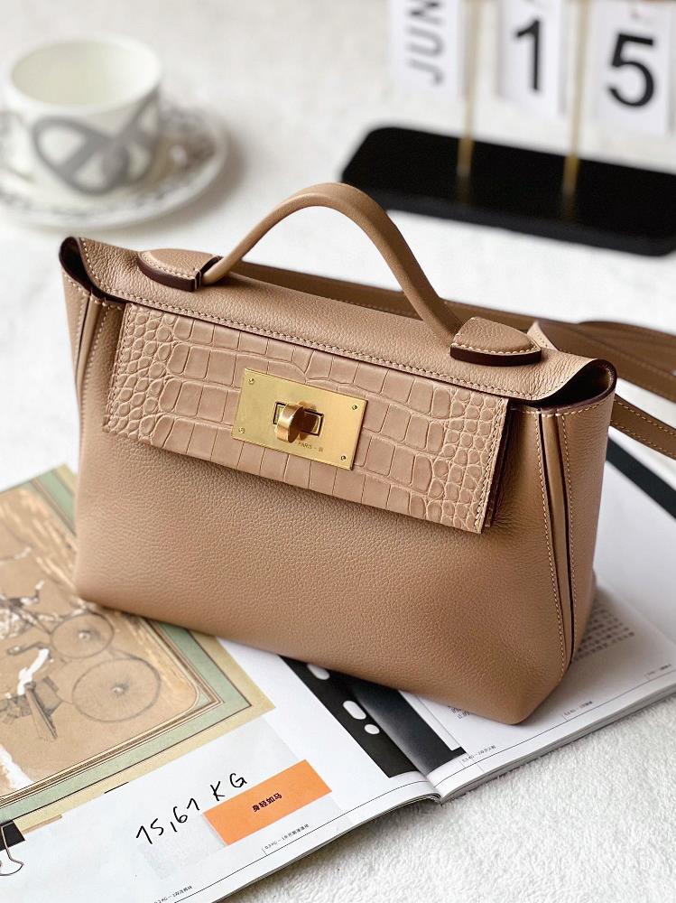 Mini 2424 Touch Milk Tea Color Capped Crocodile Head  professional luxury fashion brand agency businessIf you have wholesale or retail intentions p