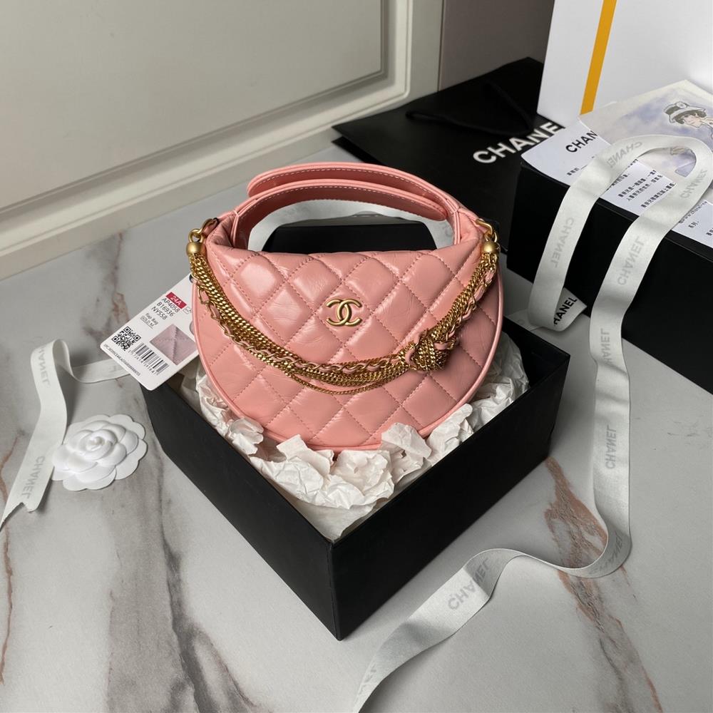 Chanel 24A Hula Hoop Chain Knot Ap4058 Semi Circular Design with Unique and Exquisite Styling Oil Wax Leather Paired with Metal Tassel Chain Gorgeou