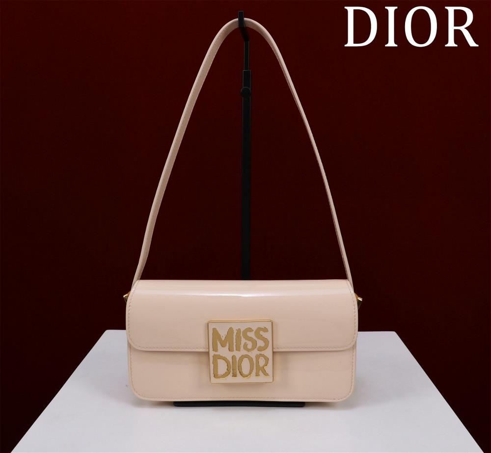 Miss Dior AlloverModel 2610Size 22 x 11 x 6 centimeters length x height x widthCan hold 1 mobile phone 1 wallet and lipstickThis Miss Dior flip hand