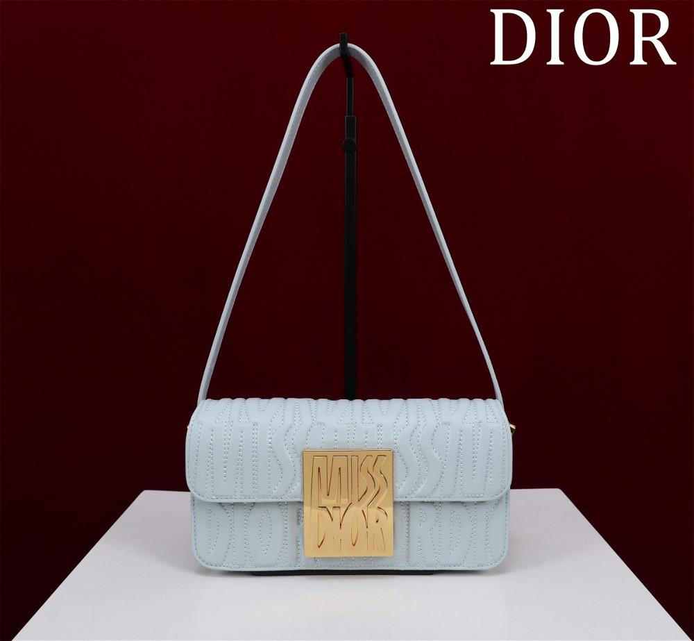 Miss Dior AlloverModel 2610Size 22 x 11 x 6 centimeters length x height x widthCan hold 1 mobile phone 1 wallet and lipstickThis Miss Dior flip hand