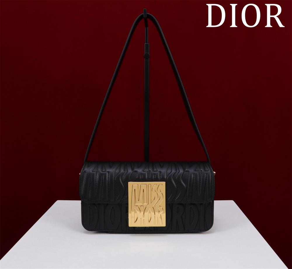 Miss Dior AlloverModel 2610Size 22 x 11 x 6 centimeters length x height x widthCan hold 1 mobile phone 1 wallet and lipstickThis Miss Dior flip hand