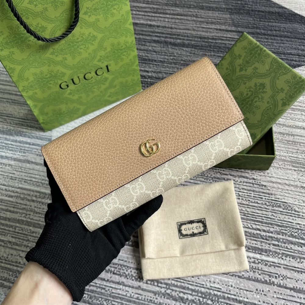 Comes with a full set of packaging GG Marmont series leather long wallet This keybag is made of classic double G letter interwoven pattern canvas a