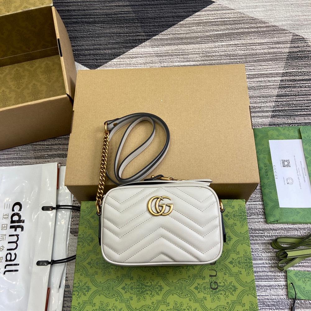 Imported original leather camera bag with complete packaging GUCCI GG Marmont series genuine original leather camera bag448065 size 18126cmThe elega