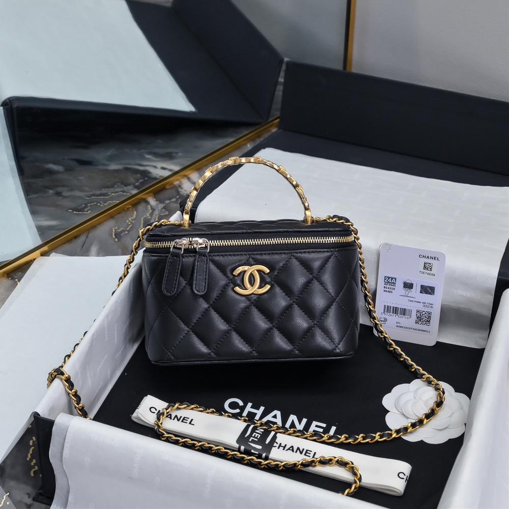 Chanel 24S letter woven handle long boxMetal Logo Splicing Relief with Black Diamond Large Double C Handle Sheepskin Classic Diamond Grid Comes with M