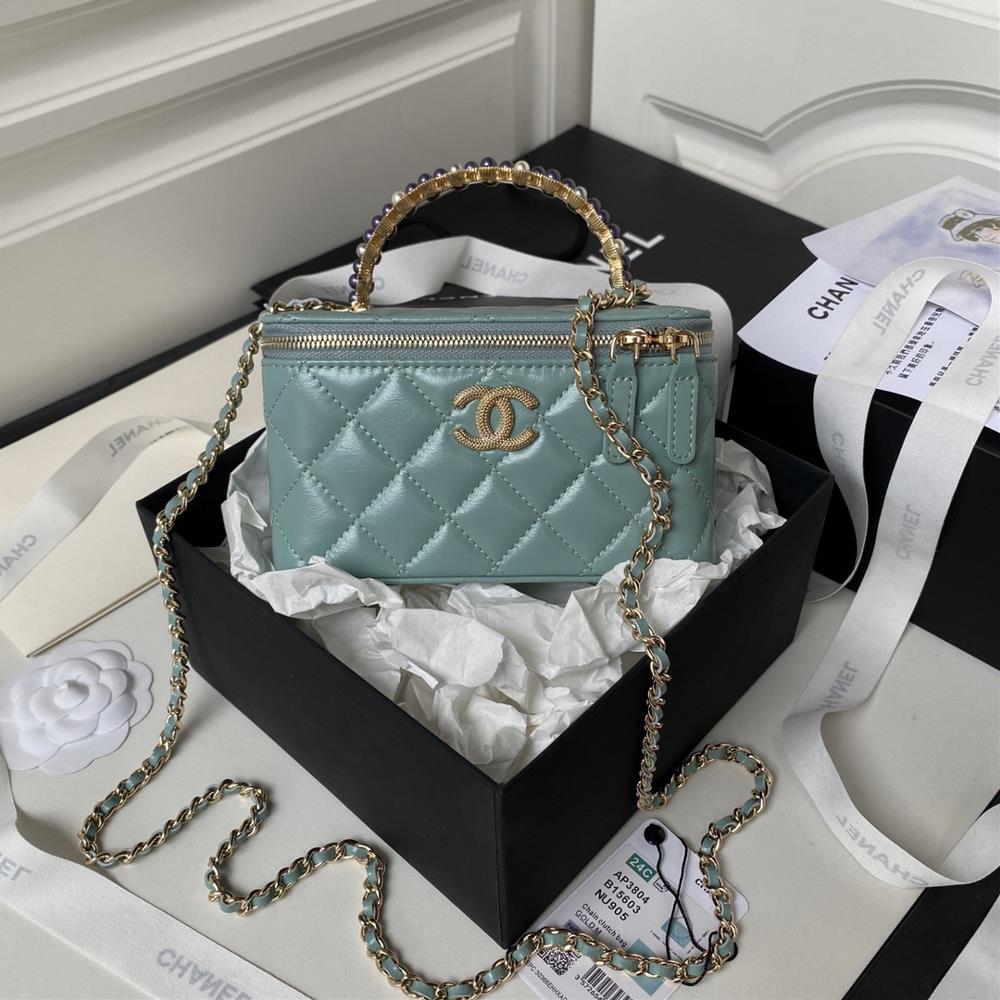 Chanel 24p Woc Pearl Handle Ap3804 Embossed Double C Logo with High Appearance and Full of Detail Too Exquisite The texture of the oil wax leather l