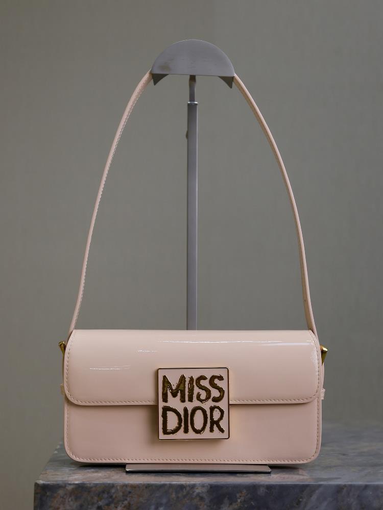 Miss Dior flip up handbag patent leather beigeThis Miss Dior flip handbag made a brand new appearance at the Dior FallWinter 2024 ready to wear coll