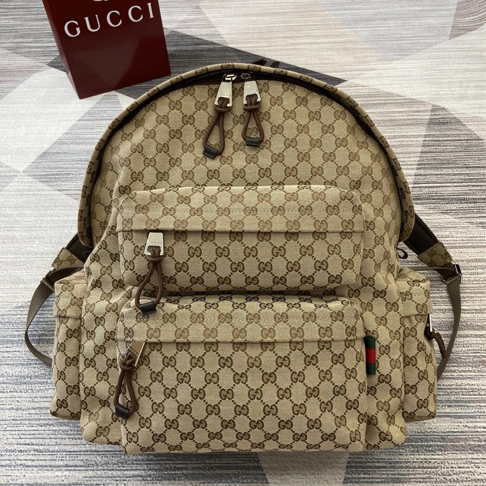 Comes with a counter gift bag adorned with Gucci logo large backpackAs a masterpiece of the 2024 autumnwinter mens fashion show this backpack in