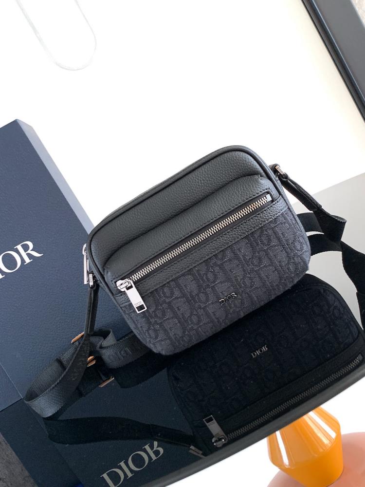 The small Rider 20 zipper messenger bag is a new product in the 2024 winter mens clothing series practical and exquisite making it an ideal item f