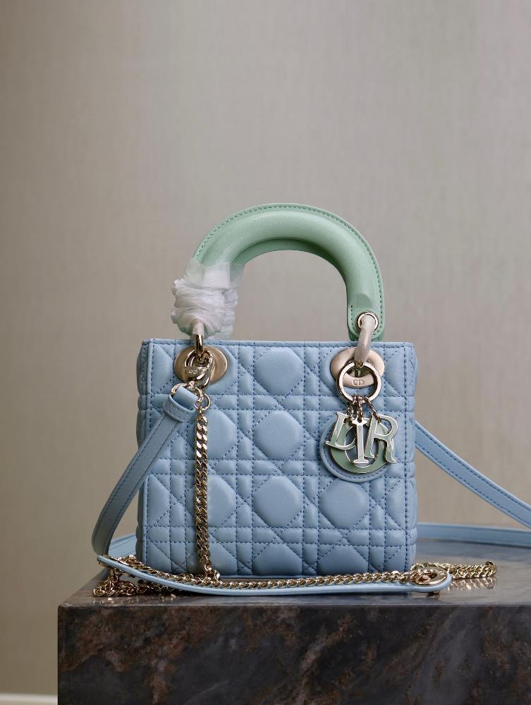 Lady Dior   Light blue to light greenThree grid sheepskin double shoulder strapsThis handbag embodies Dio rs profound insight into elegance and bea