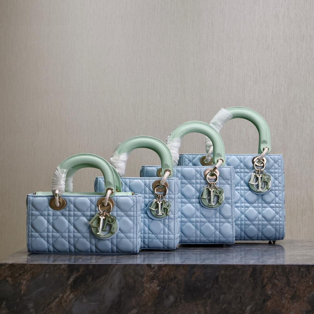 Lady Diana handbag in light blue and light green available in 4 sizesModel 0505053105650540  professional luxury fashion brand agency businessIf yo