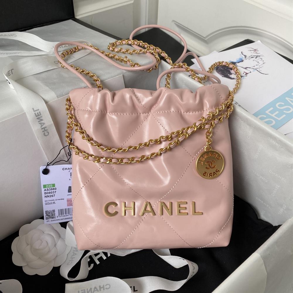 Chanel 23SAS3980 Chanels mini22 hits the red heartXiangnai Gooses bag accessories will always be planted with grass from the just concluded 2023 spr