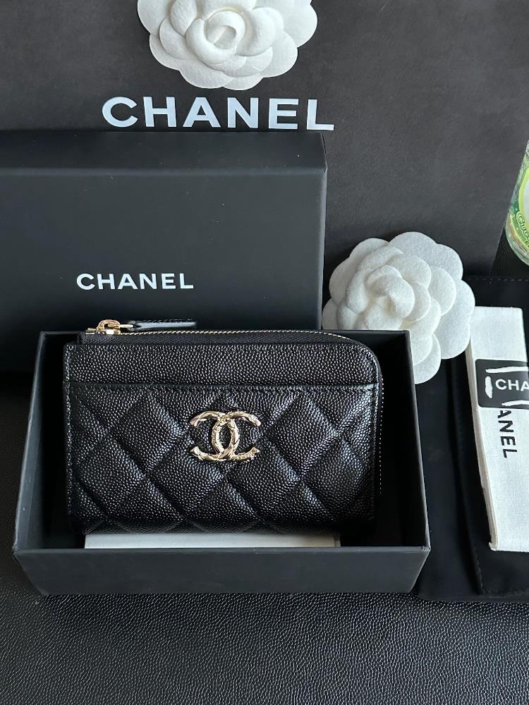 Chanel 24S Zipper Lshaped Wallet Black Bull Gold Genuine LeatherThe raw material department receives the original factorys fine grain embossed first