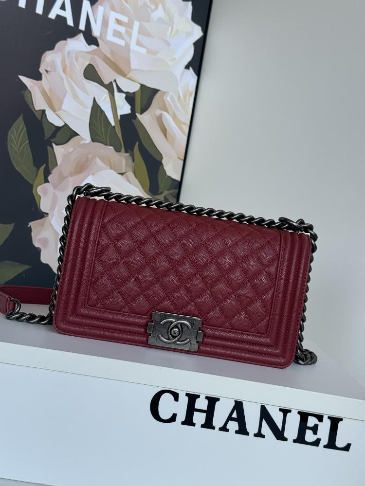 67086 Fine Ball Pattern Chanel Classic Explosive 67086 Leboy Series Imported Fine Ball Pattern Calfskin the actual color is very beautiful original