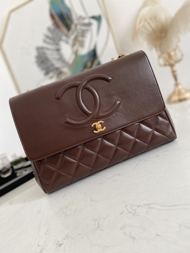 0 Upgraded CHANE 2020 New Single Shoulder Double Chain Bag Available in Ball Pattern Caviar and Sheepskin SeriesThe original version is a onetoone