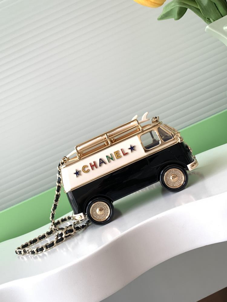 Chanel Los Angeles Show Limited Edition Bus Car 20232024 Los Angeles Show Limited Edition BusStyle number AS4590Size 941687Complete packaging  prof