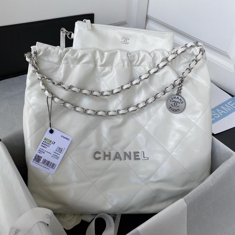 Retro Silver Buckle 2022S SpringSummer Hot 22 Bag Shopping Bag AS3261 This Seasons Hottest and Most Worth Buying Collection Its Name is 22 Bag Xia