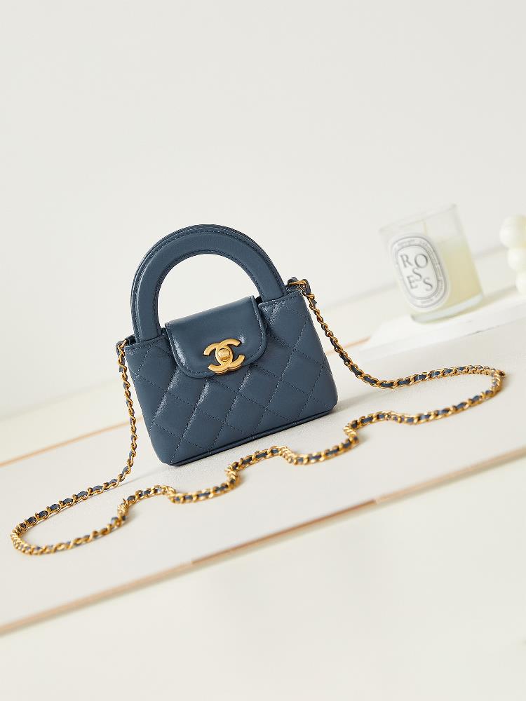 23K Kelly Handle Bag MiniFashion is a cycle and the popular vintage Kelly has been redesigned and revitalized by Chanel The vintage Kelly is famous