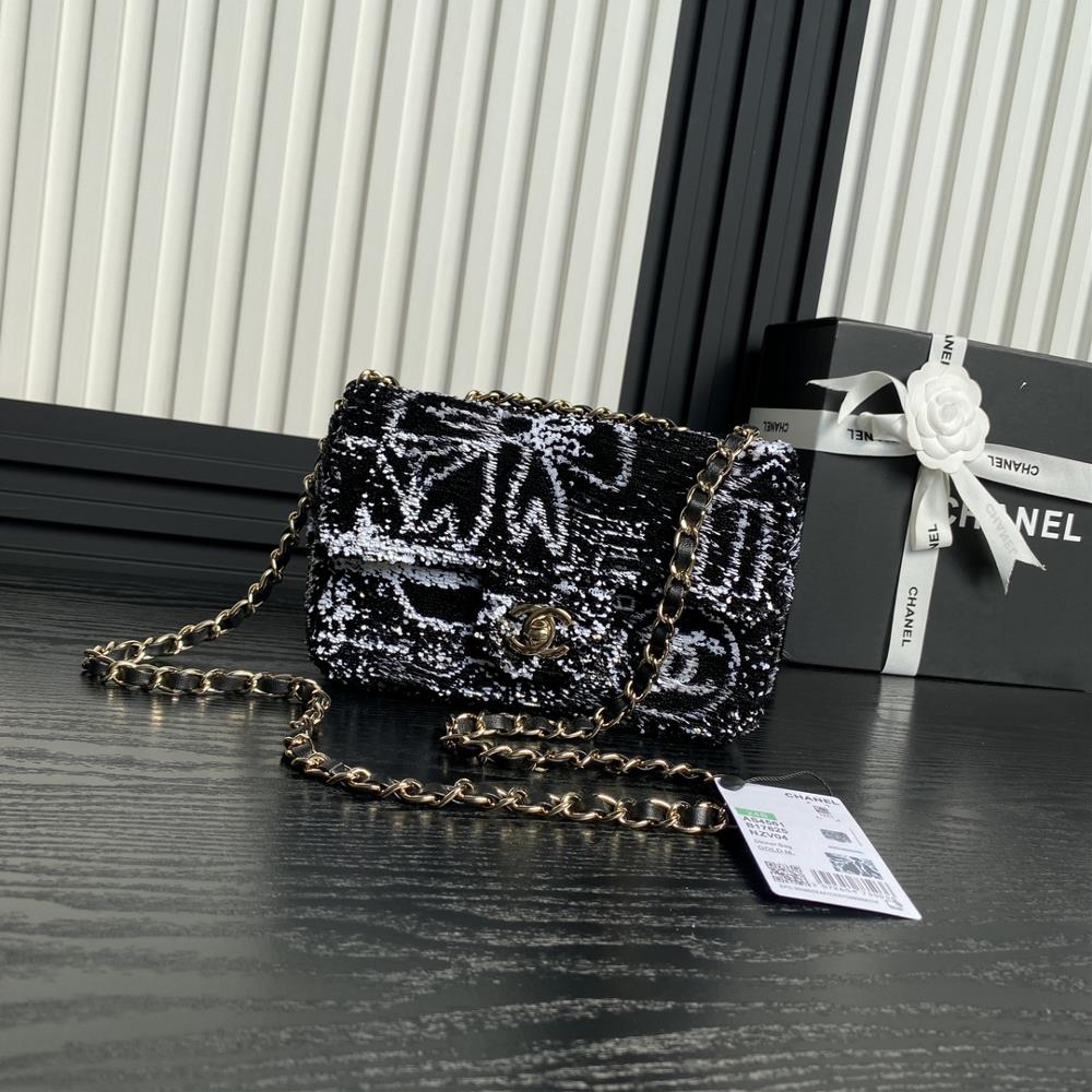 Chanel 24B limited edition AS4561 bow CF black and white sequins this dazzling and charming appearance exudes a sense of luxury luxury and classic