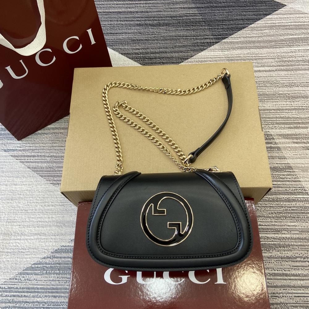 Comes with a complete set of counter packaging Gucci Blondie series mini shoulder backpacksThe new Gucci Blondie handbag collection is adorned with th