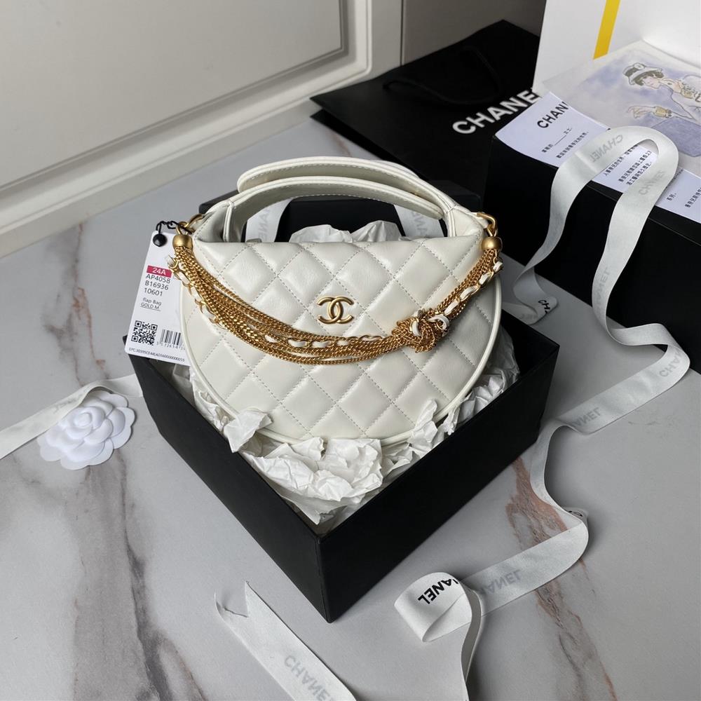 Chanel 24A Hula Hoop Chain Knot Ap4058 Semi Circular Design with Unique and Exquisite Styling Oil Wax Leather Paired with Metal Tassel Chain Gorgeou