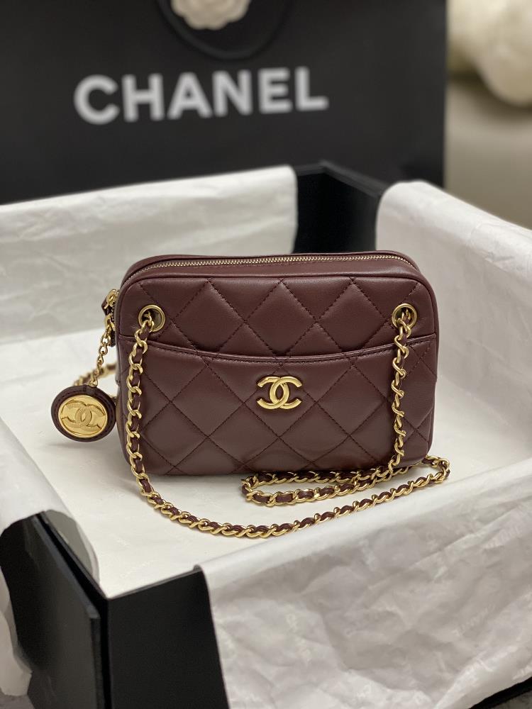 Introduction to Chanel model AS5190 Original quality classic work at the forefront of luxury and temperament it is an unexpected luxury Original