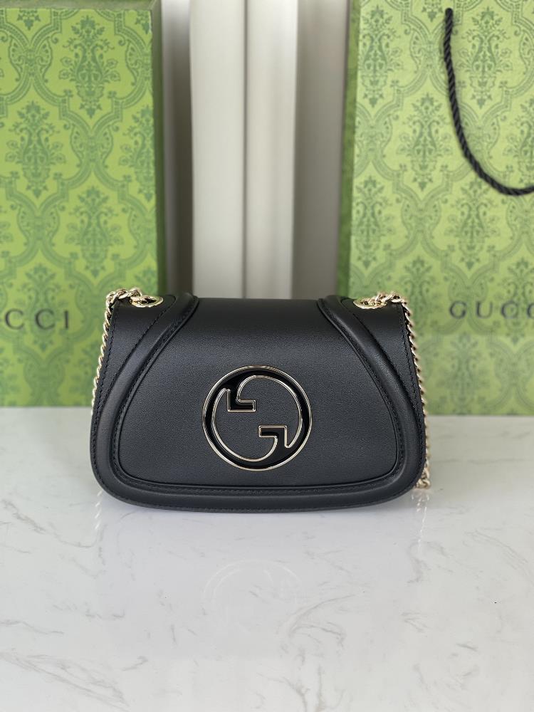 The new Gucci Blondie handbag collection is adorned with the brands iconic logo which first appeared in the early 1970s It cleverly combines herita