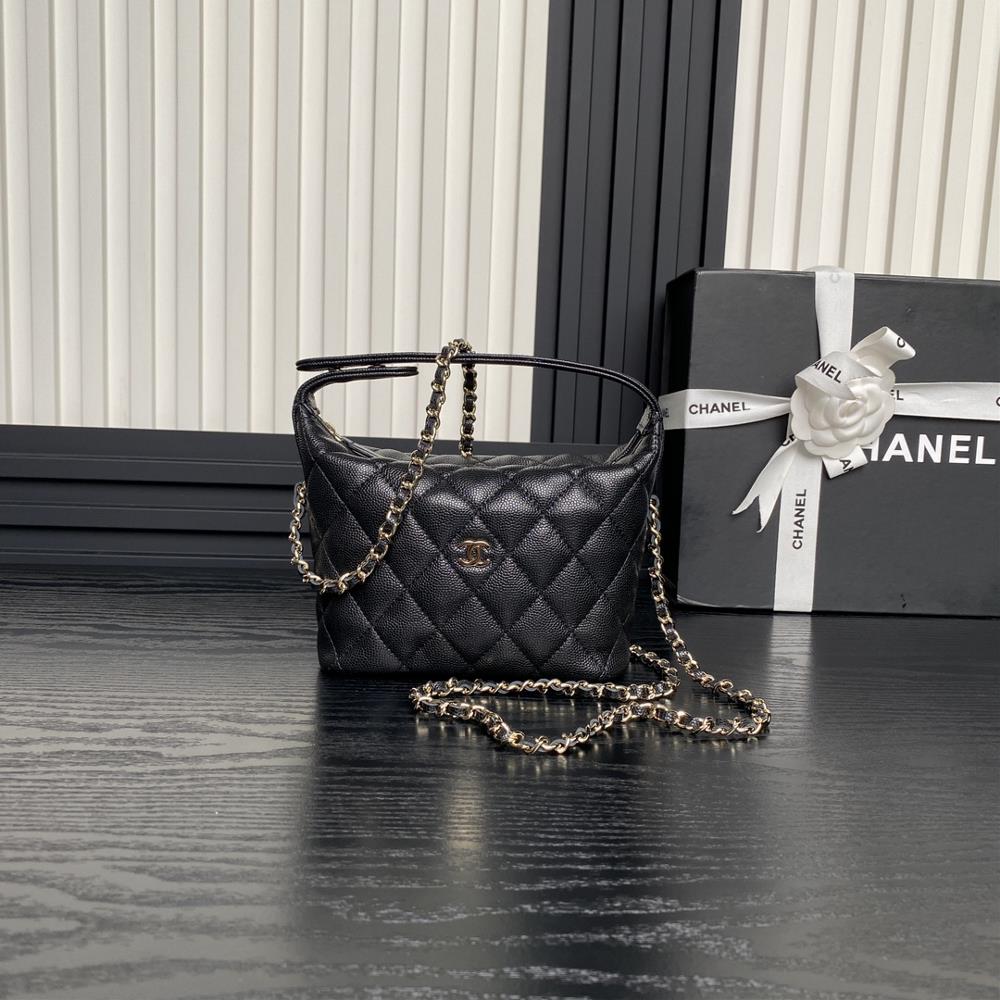 The Chanel 25C lunch box bag AP4386 features a design style of calf leather and metal chain with a dual C logo The compact body can easily accommoda