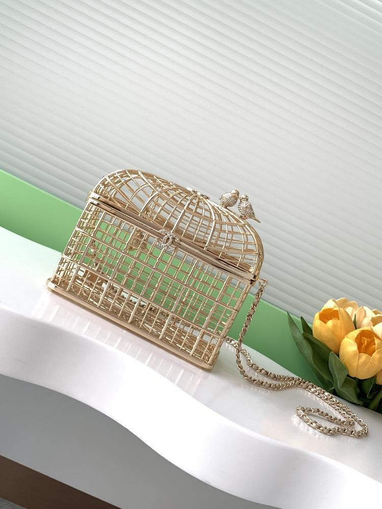 25C Birdcage Metal is a unique and chic birdcage bag The overall design inspiration of the bag comes from the traditional bird cage shape cleverly i