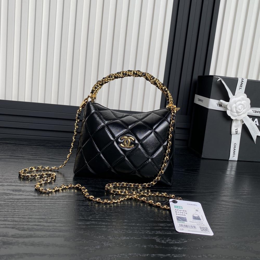 Chanel24B lunch box bag Hobo woven handle AP4189 with metal chain woven handle design style The chain is detachable super exquisite and cute soft an