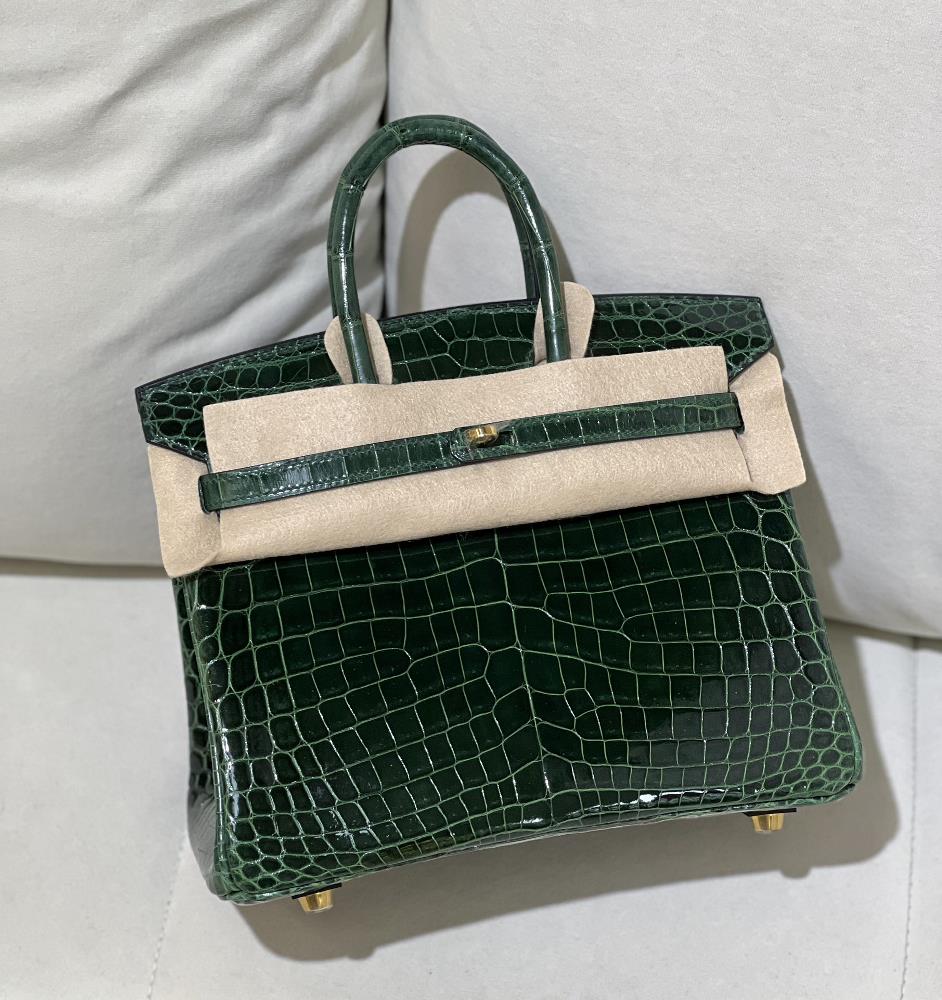 Newly released bk25 Nile High Light Emerald Gold Deduction Spot  professional luxury fashion brand agency businessIf you have wholesale or retail in