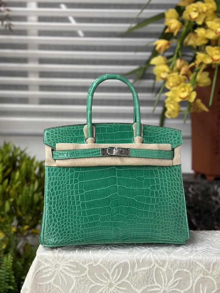 Birkin30 glossy American Tiwang green silver buckle matching craftsmanship in stock  professional luxury fashion brand agency businessIf you have w